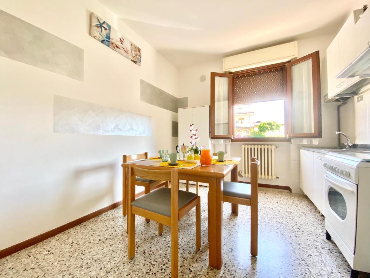 Isa Sirmione Apartments Екстер'єр фото