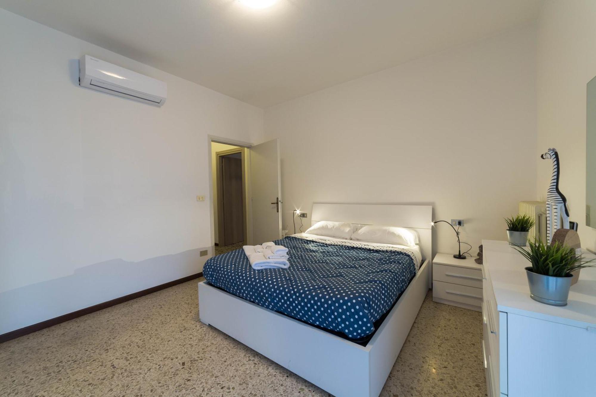 Isa Sirmione Apartments Екстер'єр фото