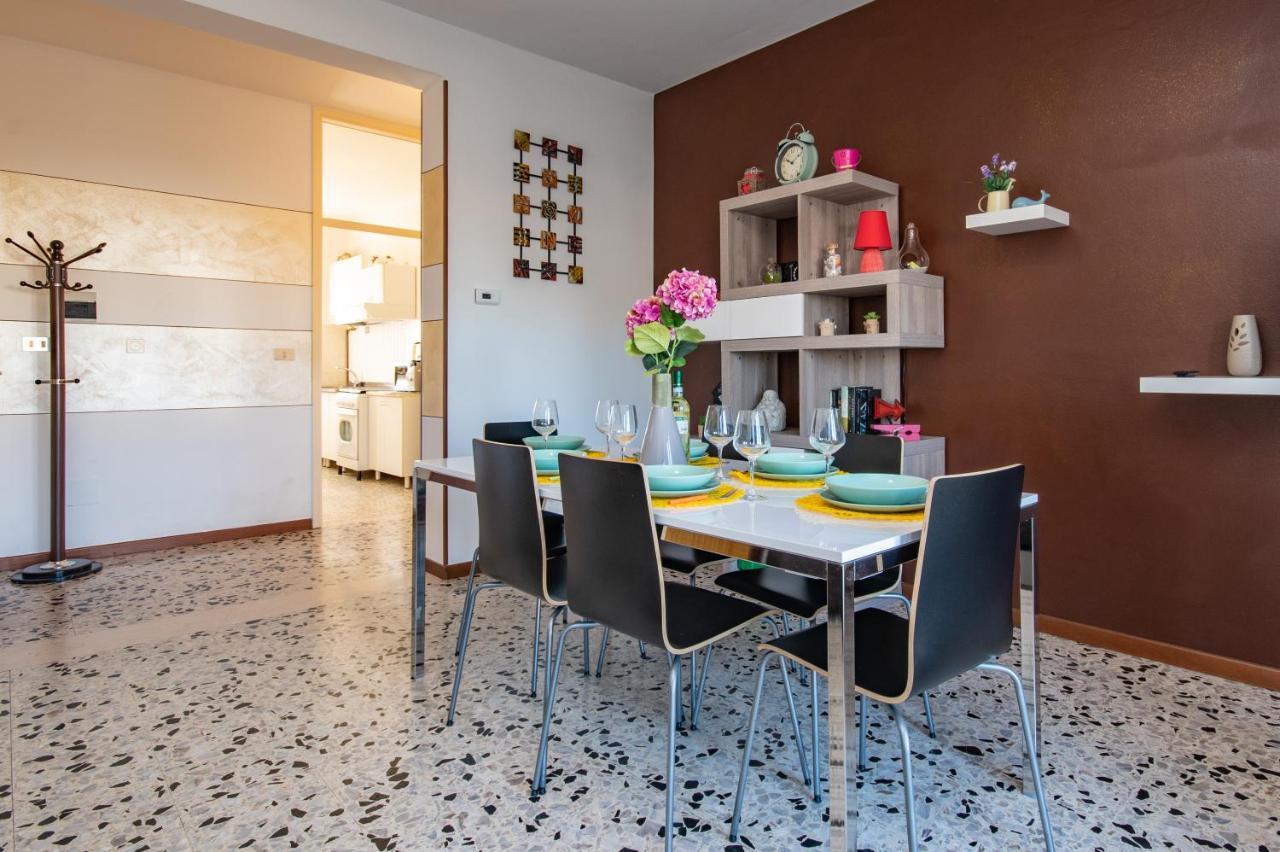 Isa Sirmione Apartments Екстер'єр фото